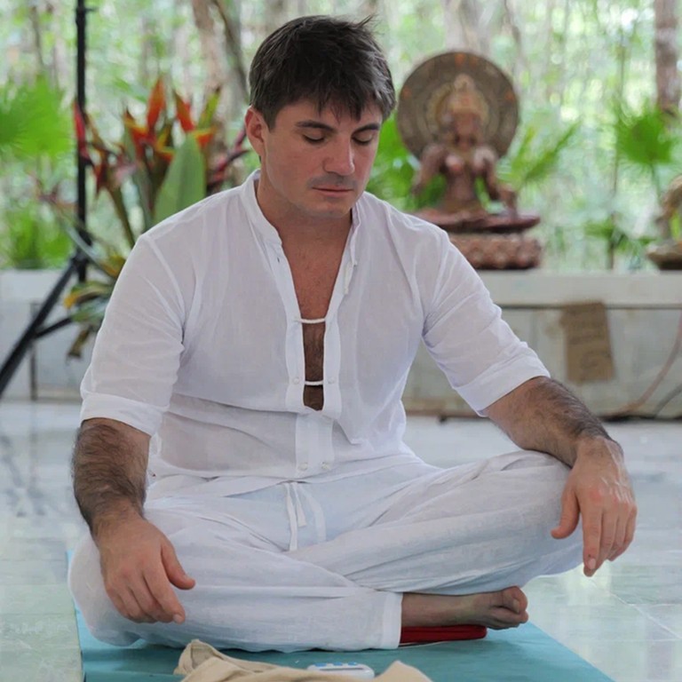 Влад Бакутеев